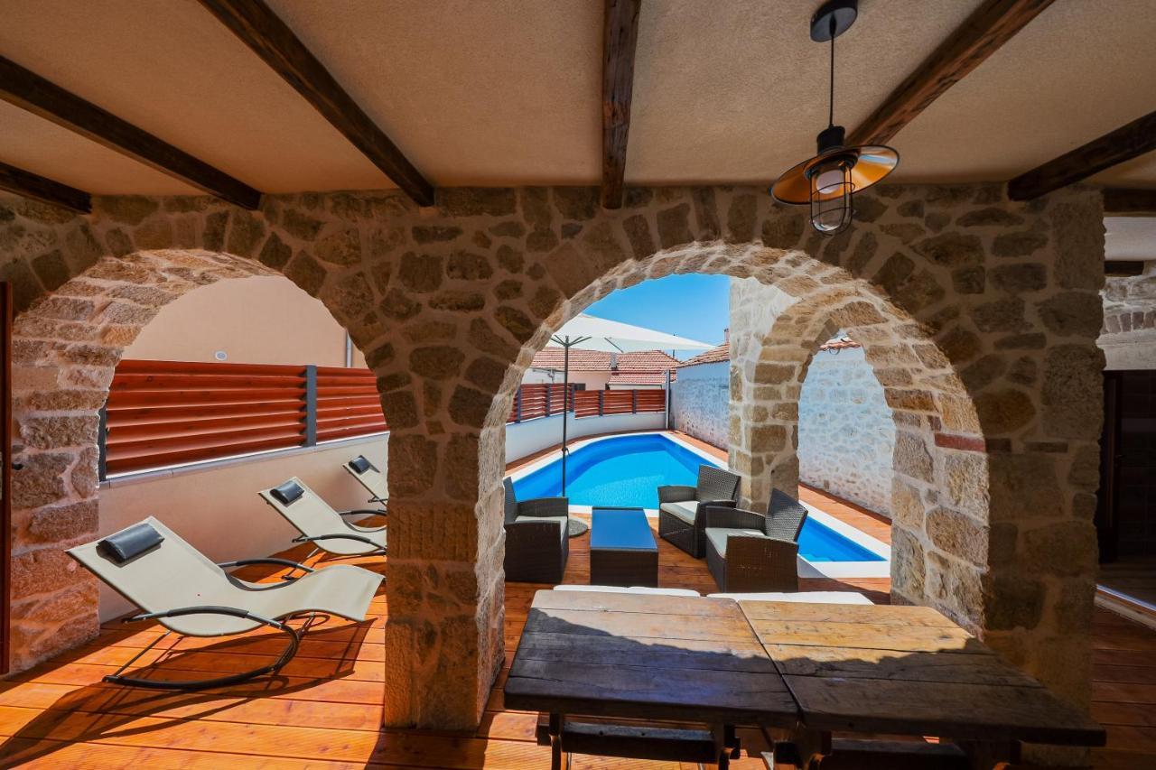 Holiday Home Mare Petrčane Zewnętrze zdjęcie